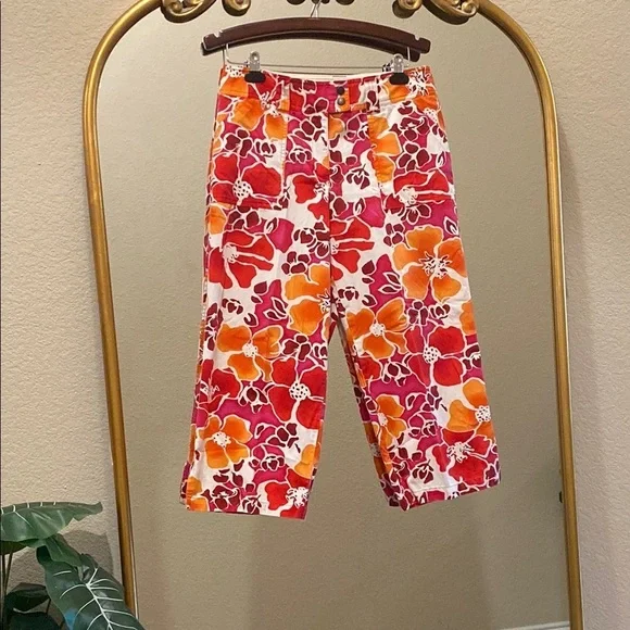 New York & Conpany Vibrant Floral Cropped Pants Size 12 - Picture 3 of 6